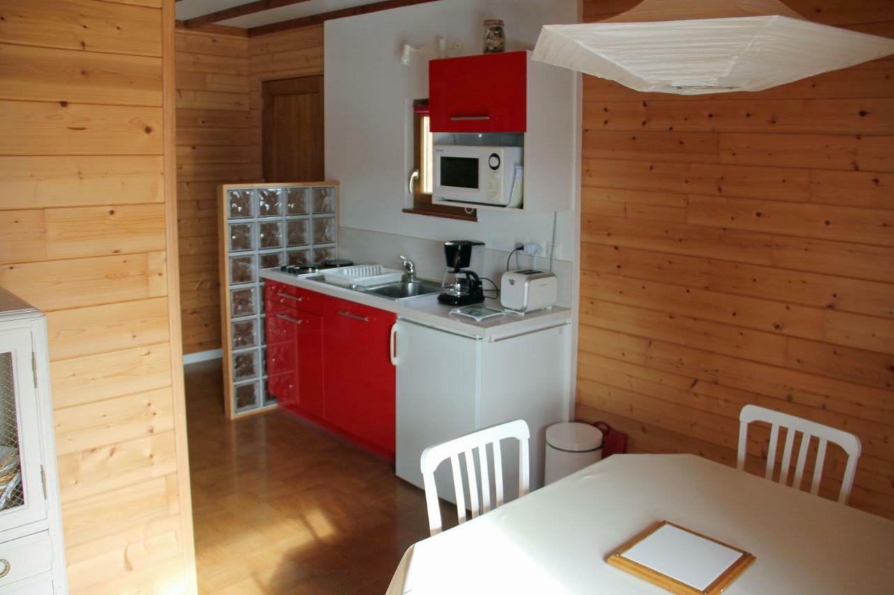 La Maisonnette En Bois * Estaing (Aveyron)